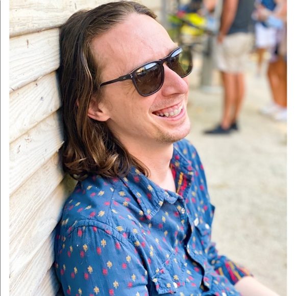 Meet your Posher, Will - Picture 2 of 4